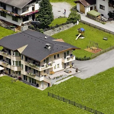 Aparthaus Aktiv Apartment Neustift im Stubaital